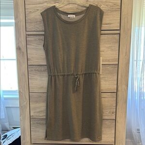 Calvin Klein - Olive Green Sleeveless Dress